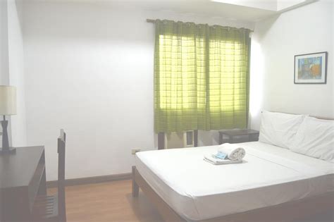 isabelle royale hotel paranaque|Isabelle Royale Hotel & Suites .